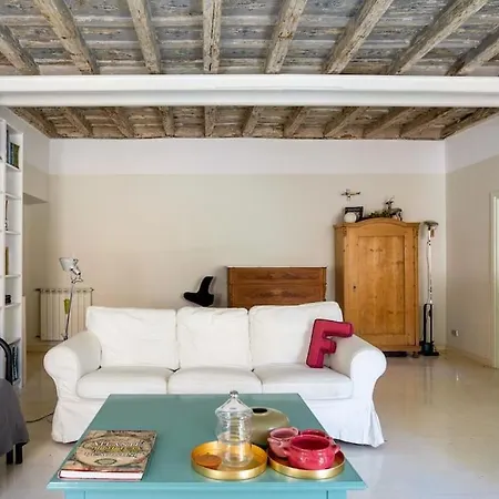 Authentic Monti 5 Mins From Colosseum Apartamento