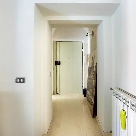 Authentic Monti 5 Mins From Colosseum Apartamento