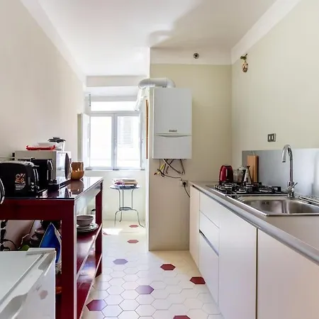 Apartamento Authentic Monti 5 Mins From Colosseum