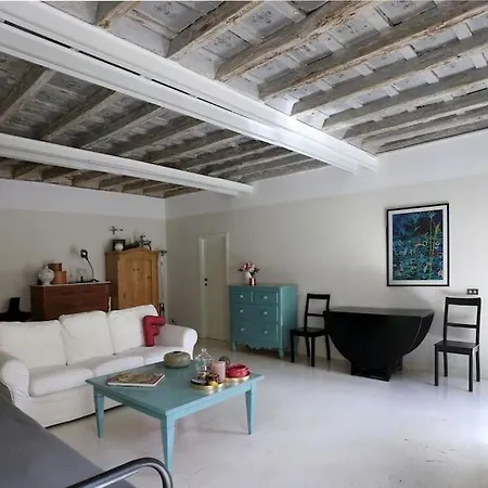 Authentic Monti 5 Mins From Colosseum Apartamento *